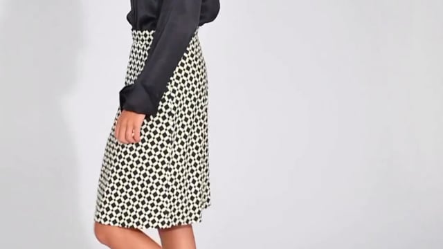 Front pleated skirt in cotton satin Black Vichy
