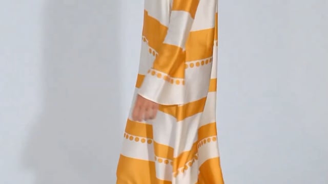 Long-sleeved tunic in yellow stripes print