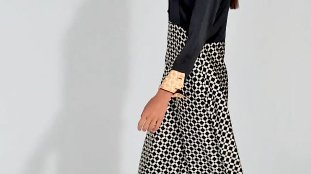 Vestido camisero corto en seda con falda Black Vichy