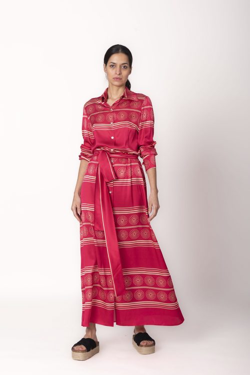 VESTIDO CAMISERO EN SEDA CON ESTAMPADO DAISIES STRIPES EN COLOR CEREZA